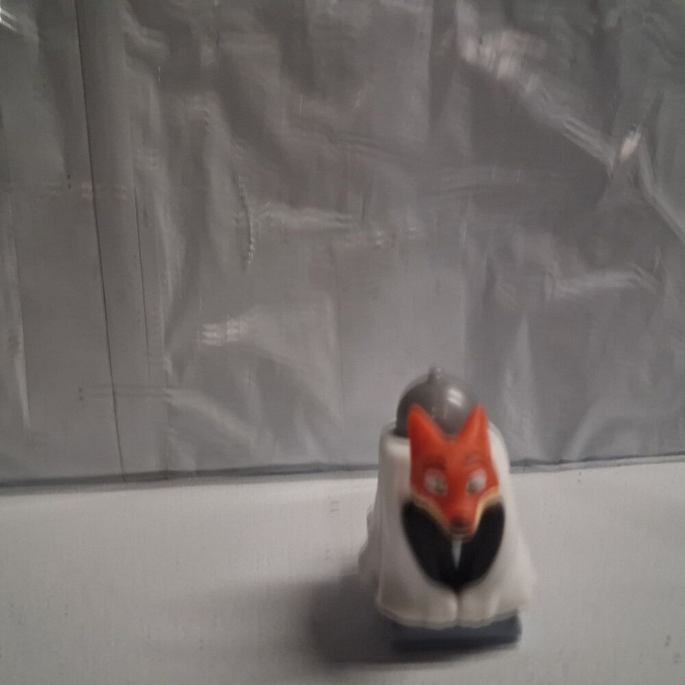 2025 McDonald's Disney Zootopia 2 Happy Meal Toy Fox